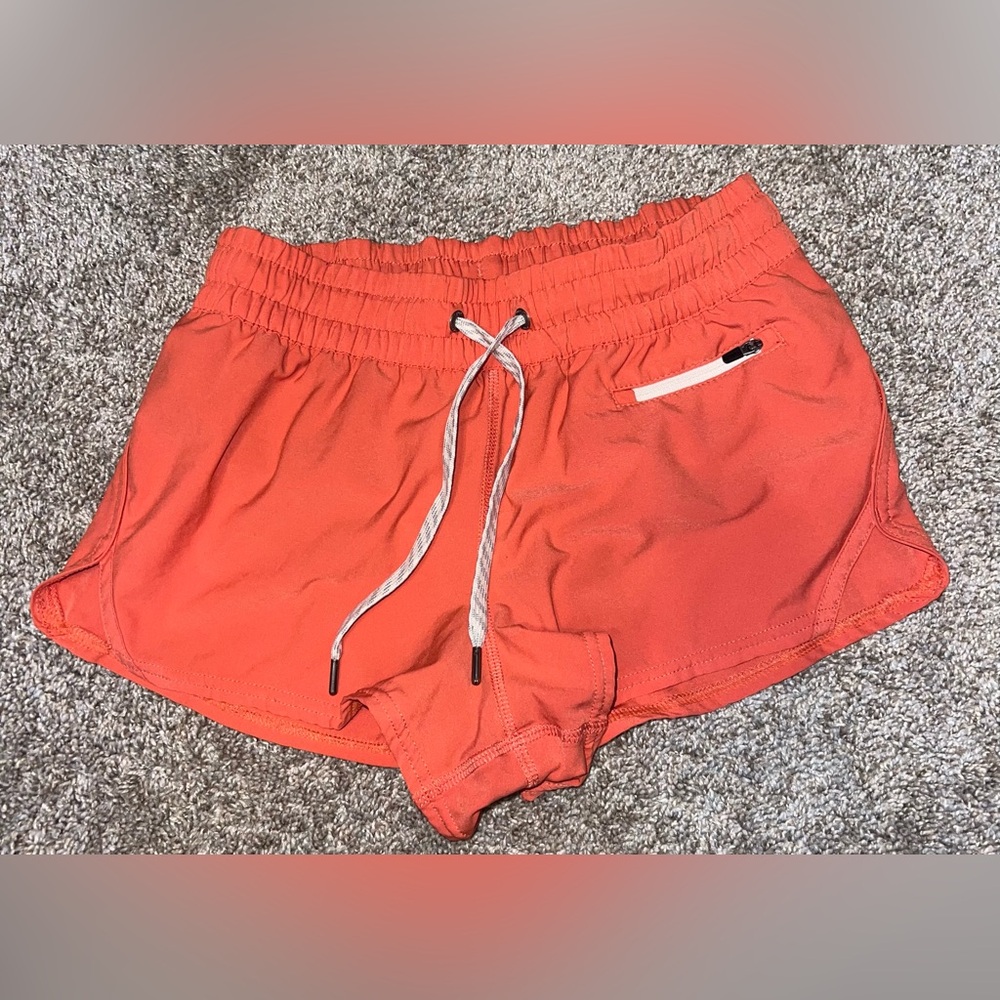 Vuori Clementine Shorts Grapefruit Size XS - Picture 6 of 11